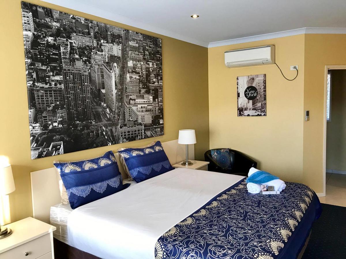 Motel Motor 4*